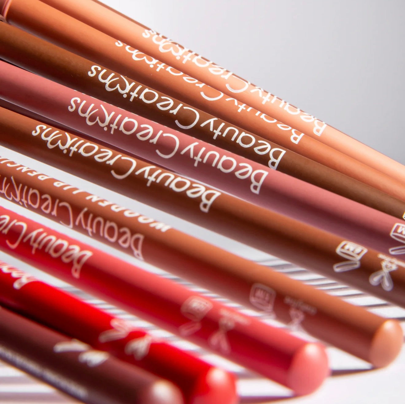 Beauty Creations - Wooden Lip Pencil